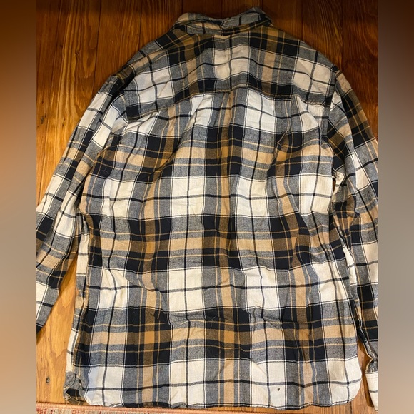 Woolrich flannel long-sleeve button down shirt - Size Medium - Picture 3 of 3
